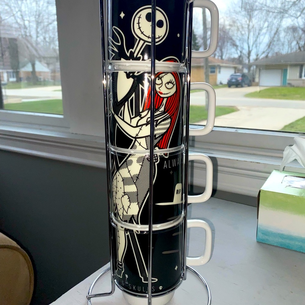 Nightmare before Christmas 4 set of mugs